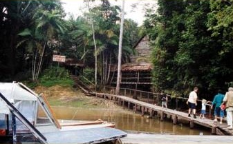 ExplorNapo Lodge
